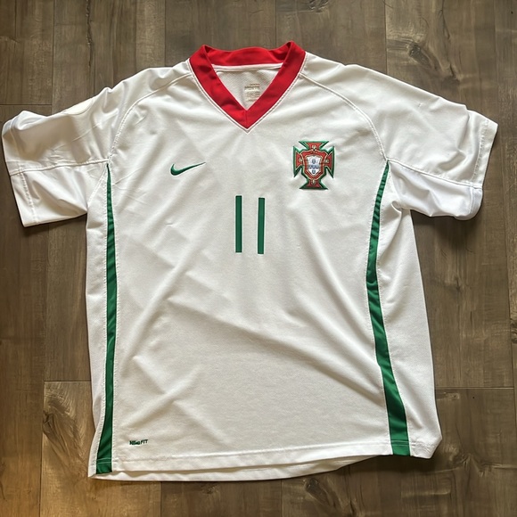 Simao Portugal Nike Euro 2008 Jersey - Picture 2 of 6